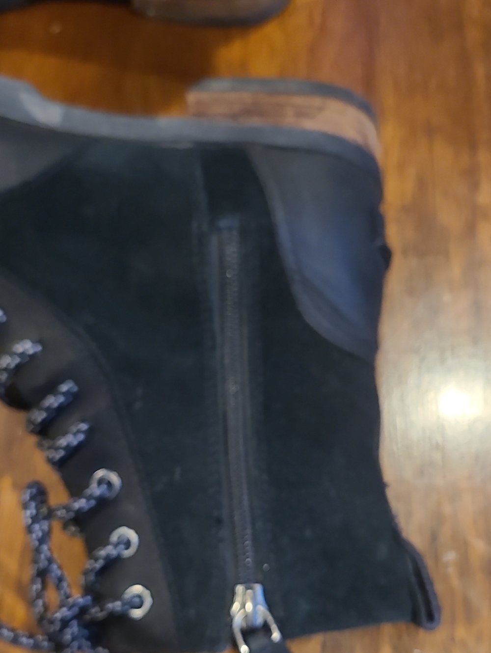 SOREL Emelie Short Lace Up Boots 6.5 - Picture 5 of 8
